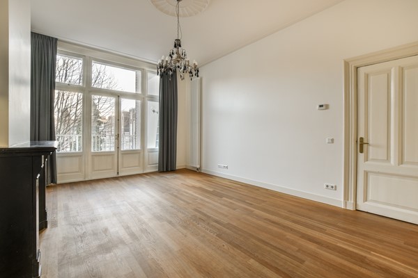 Medium property photo - Van De Veldestraat 7-2, 1071 CW Amsterdam